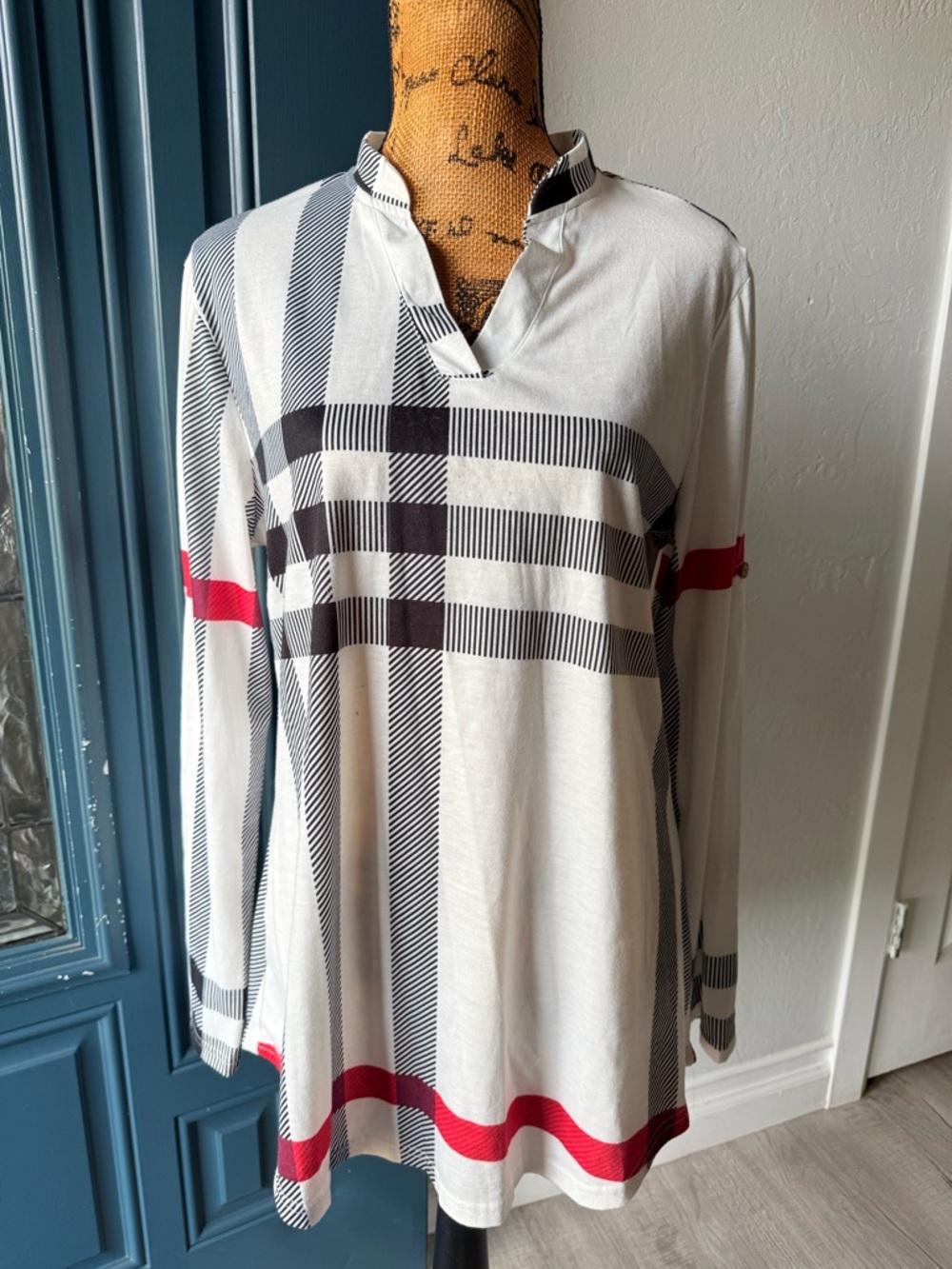 Beginning Boutique White Plaid Tunic with Red Accents